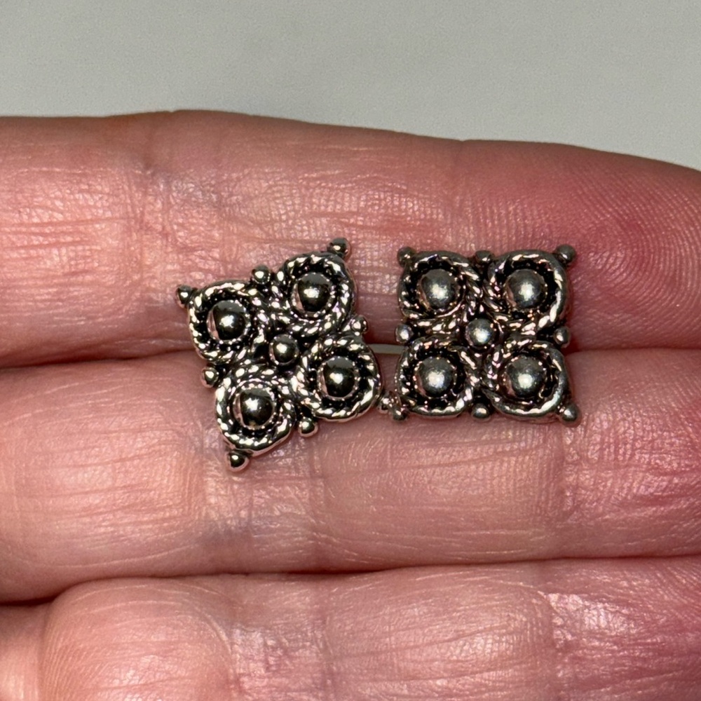 Napier Square Pierced Stud Earrings Elegant Rope Silver Tone